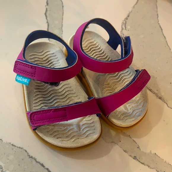 Native Kids sandals size US C5
